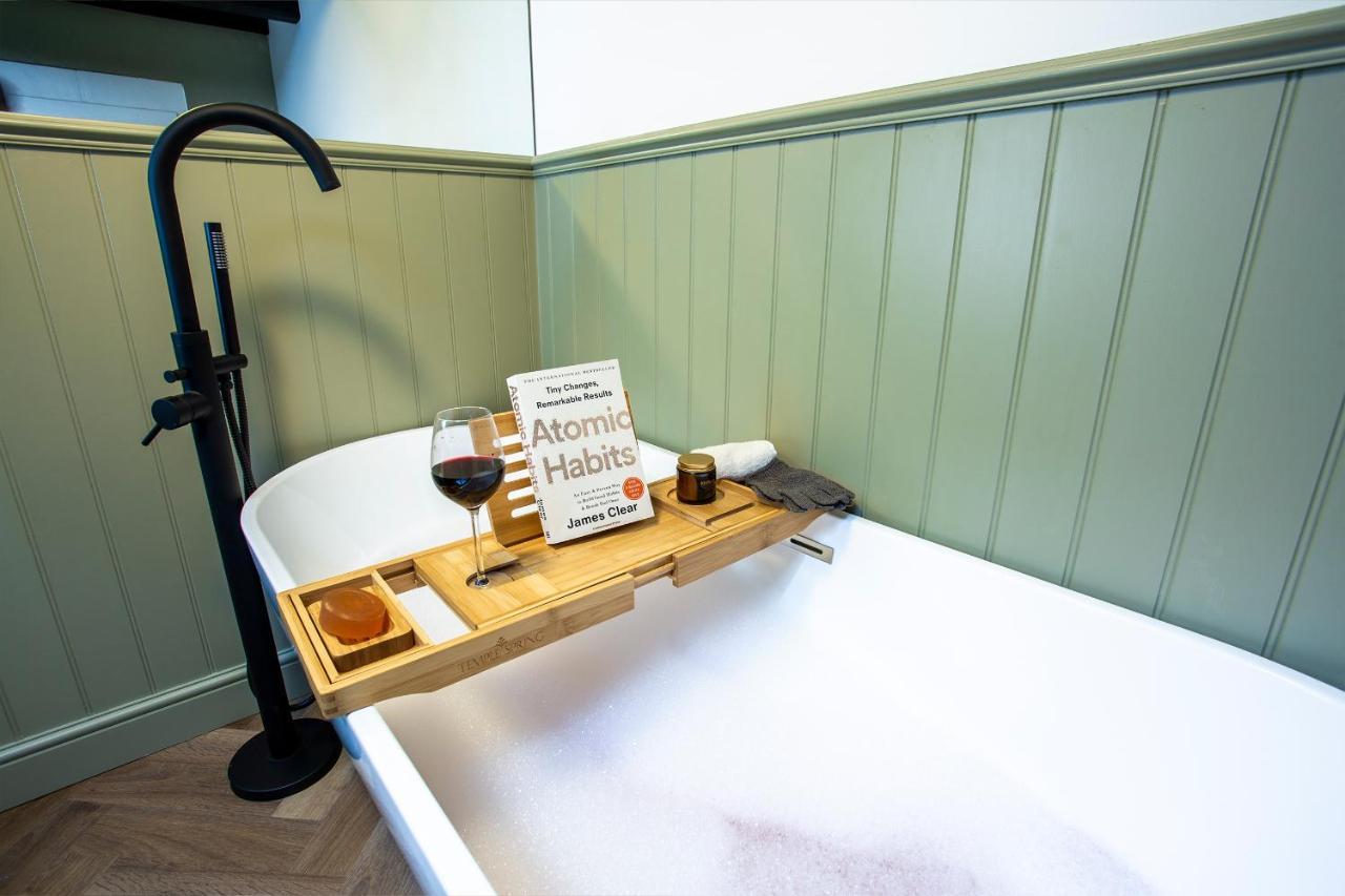 Whitby Boutique - Mast Cottage المظهر الخارجي الصورة